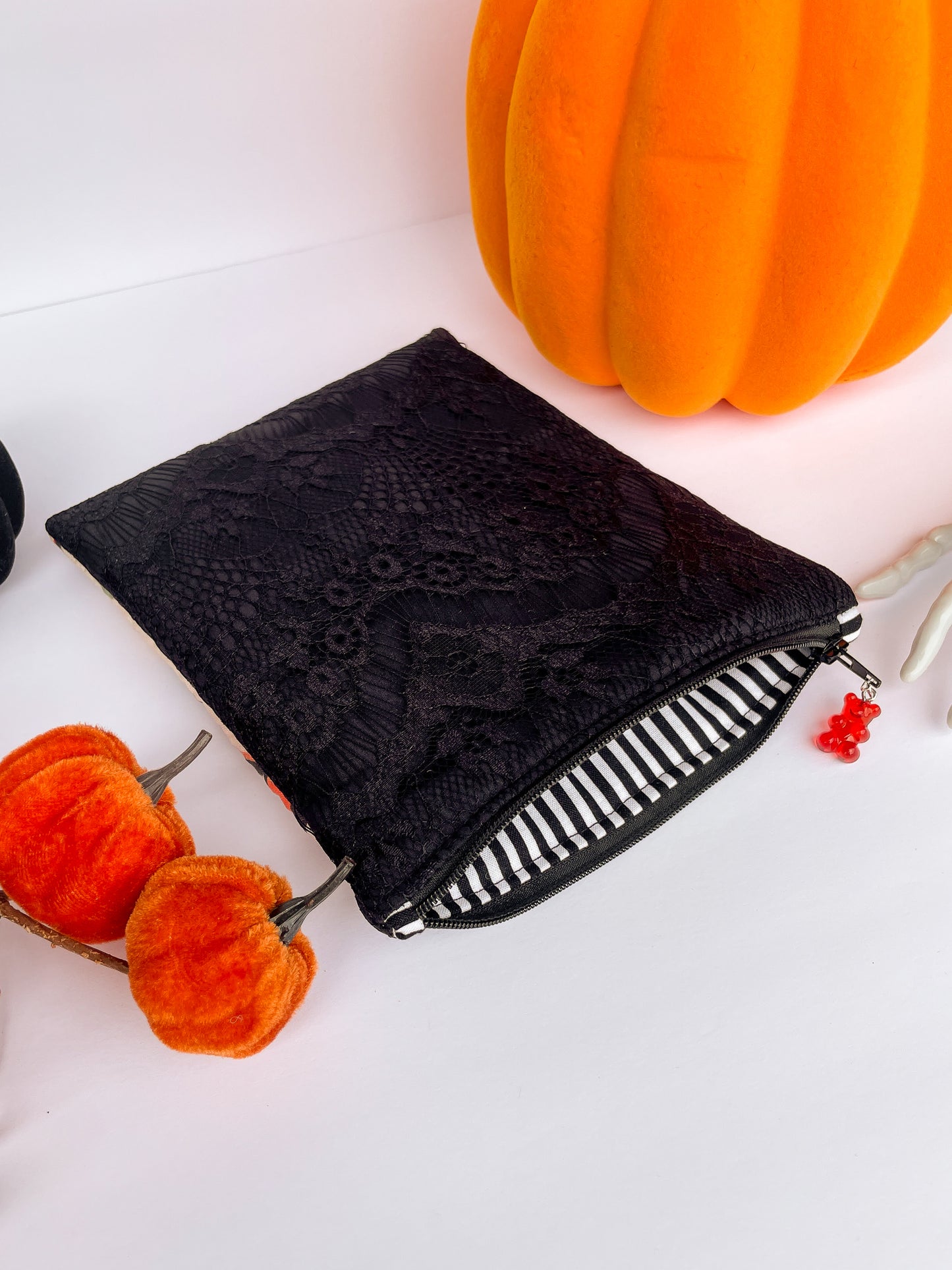 Retro Halloween Kindle Case