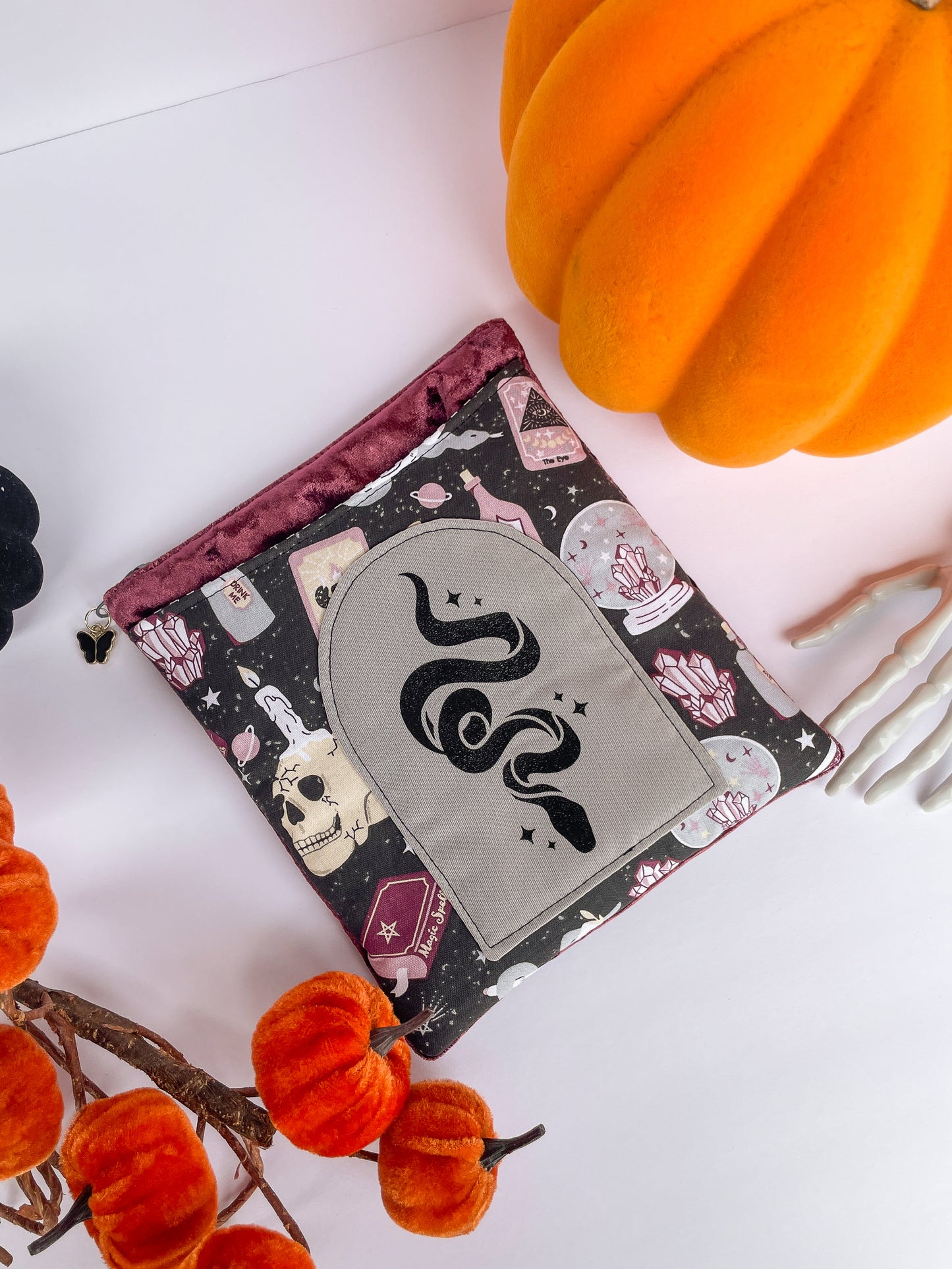 Witchy Halloween Kindle Case