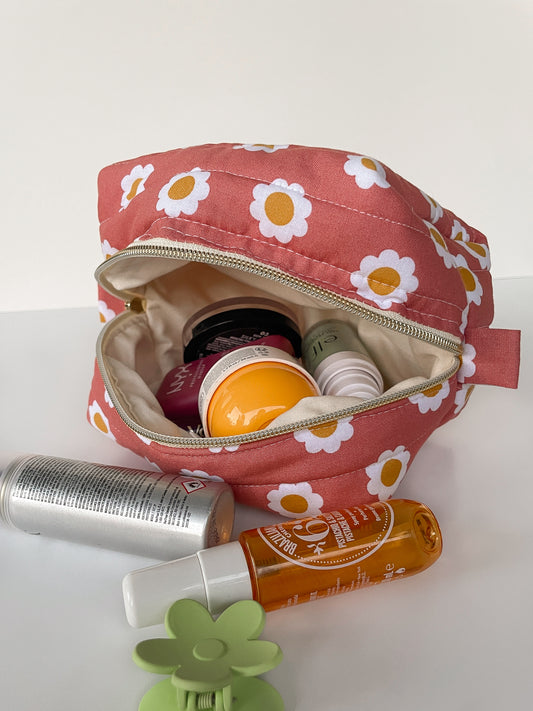Daisy Makeup Bag, Size Small