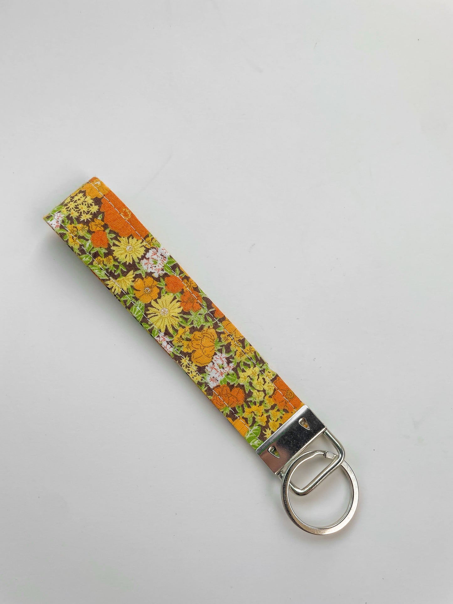 70s Floral Key Fob Wristlet