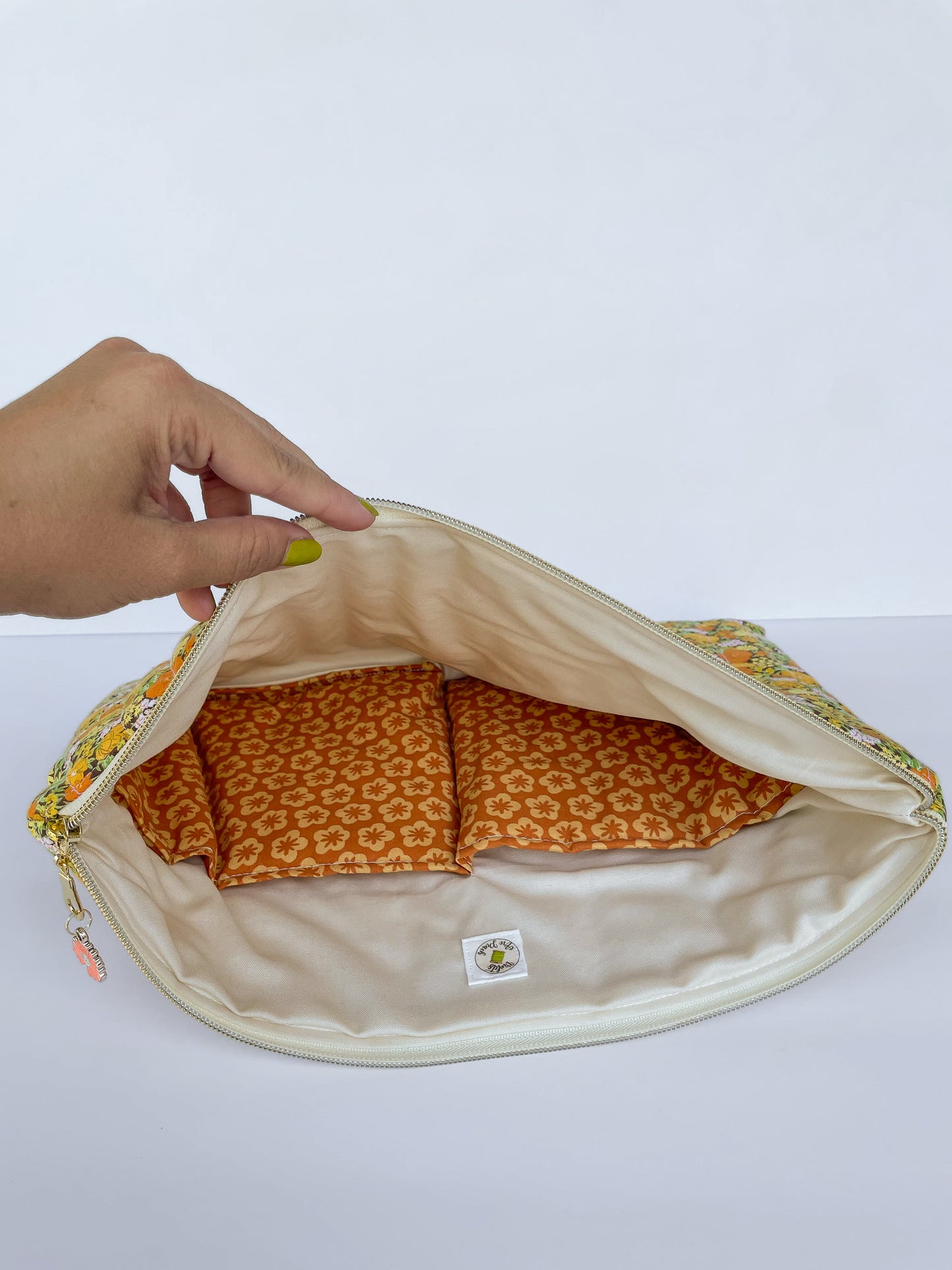 70s Retro Laptop Case, Size Small