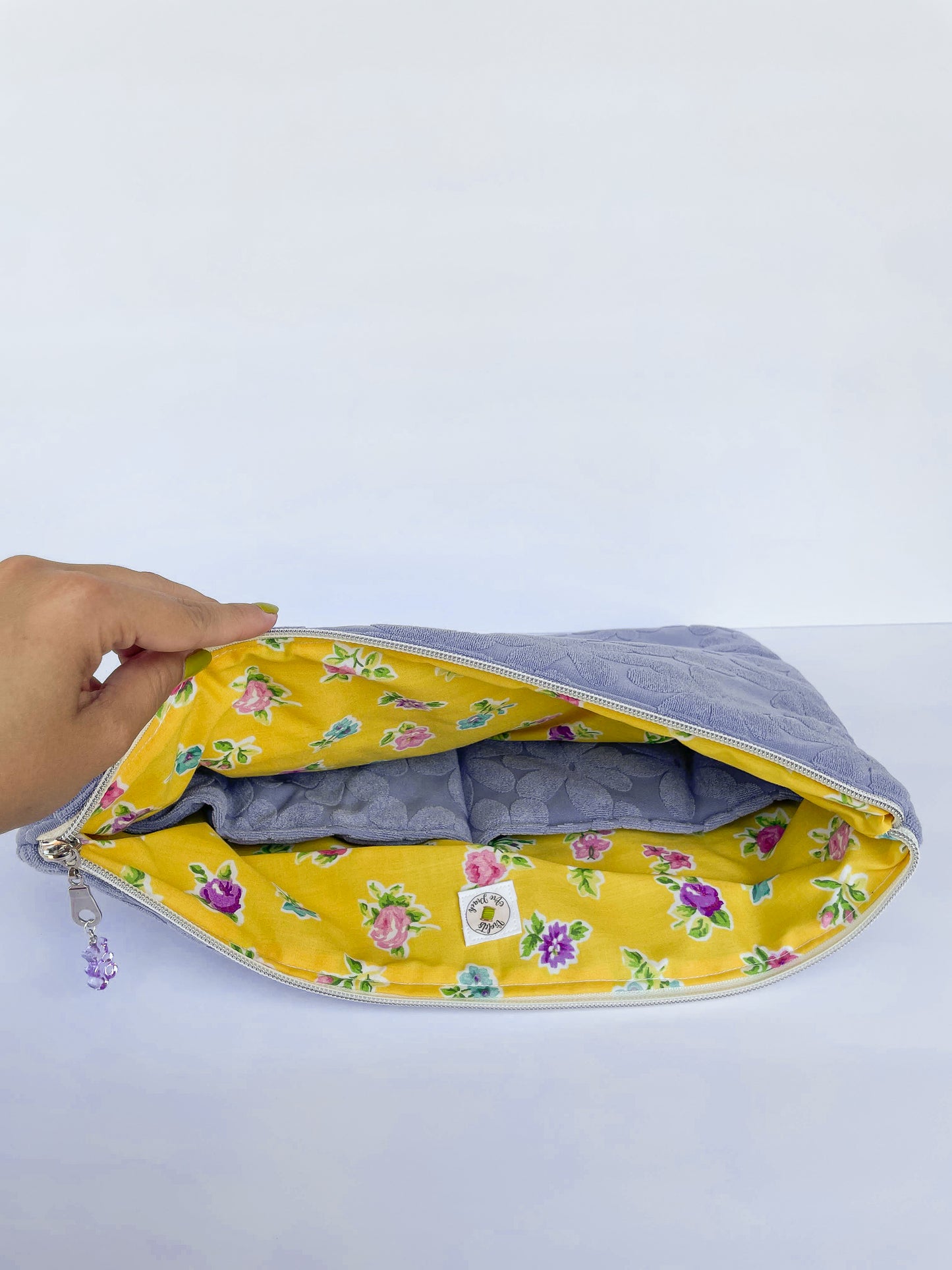Purple Flower Laptop Case, Size Small