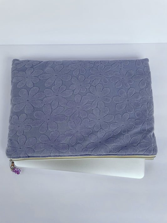 Purple Flower Laptop Case, Size Small