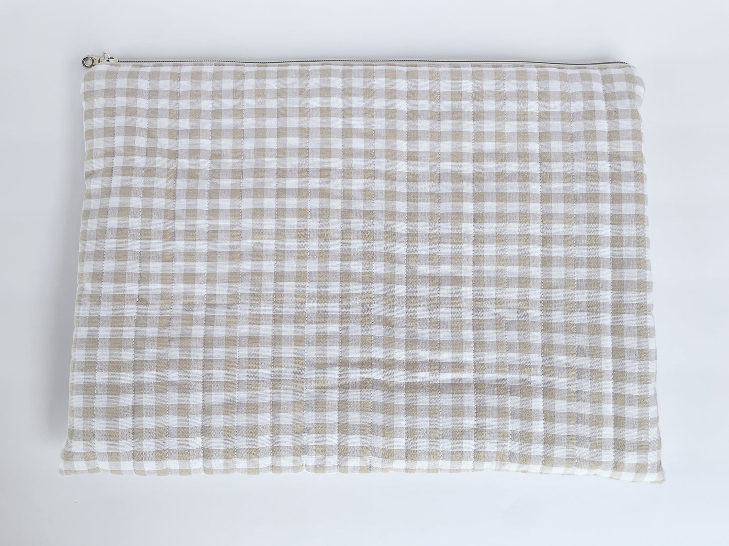 Neutral Gingham Laptop Case, Size Large
