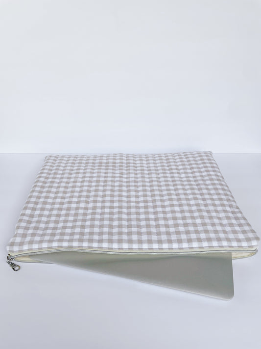 Neutral Gingham Laptop Case, Size Large