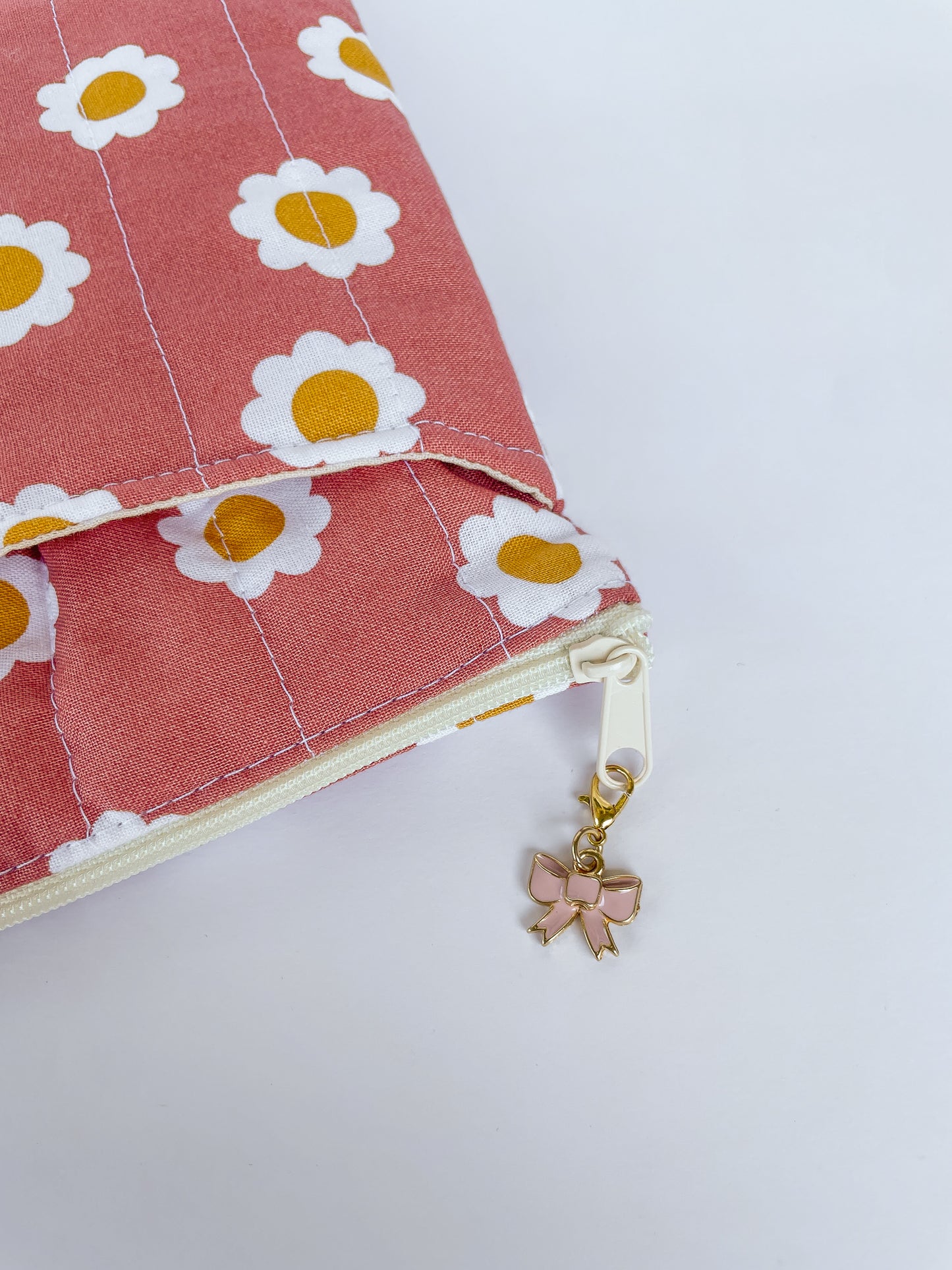 Daisy Kindle Case