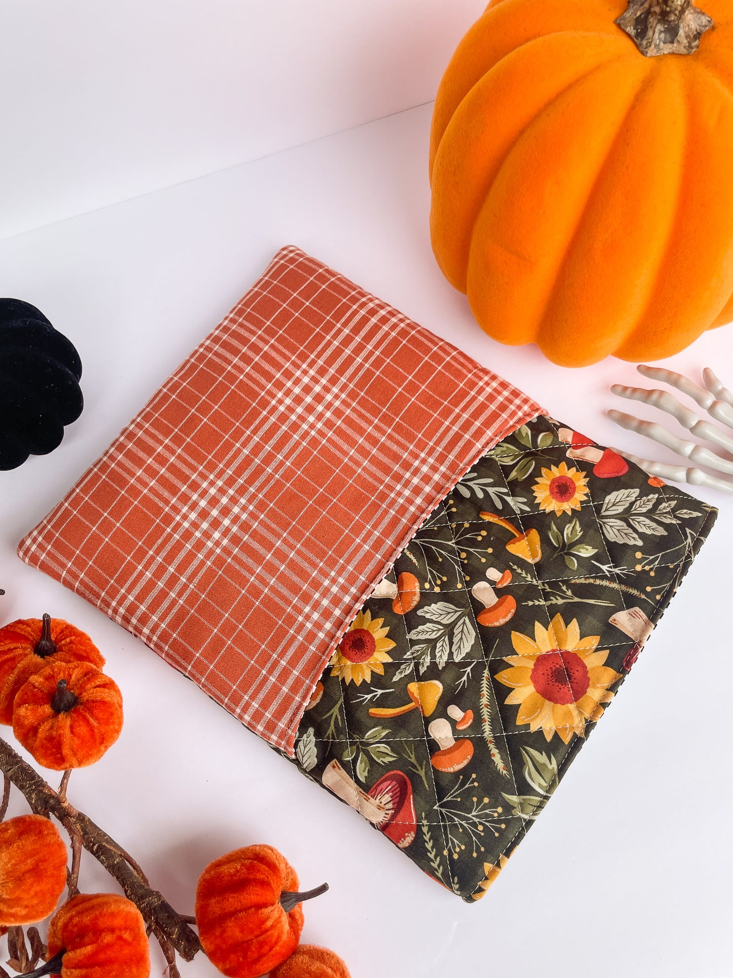 Autumn Book Sleeve Size Large